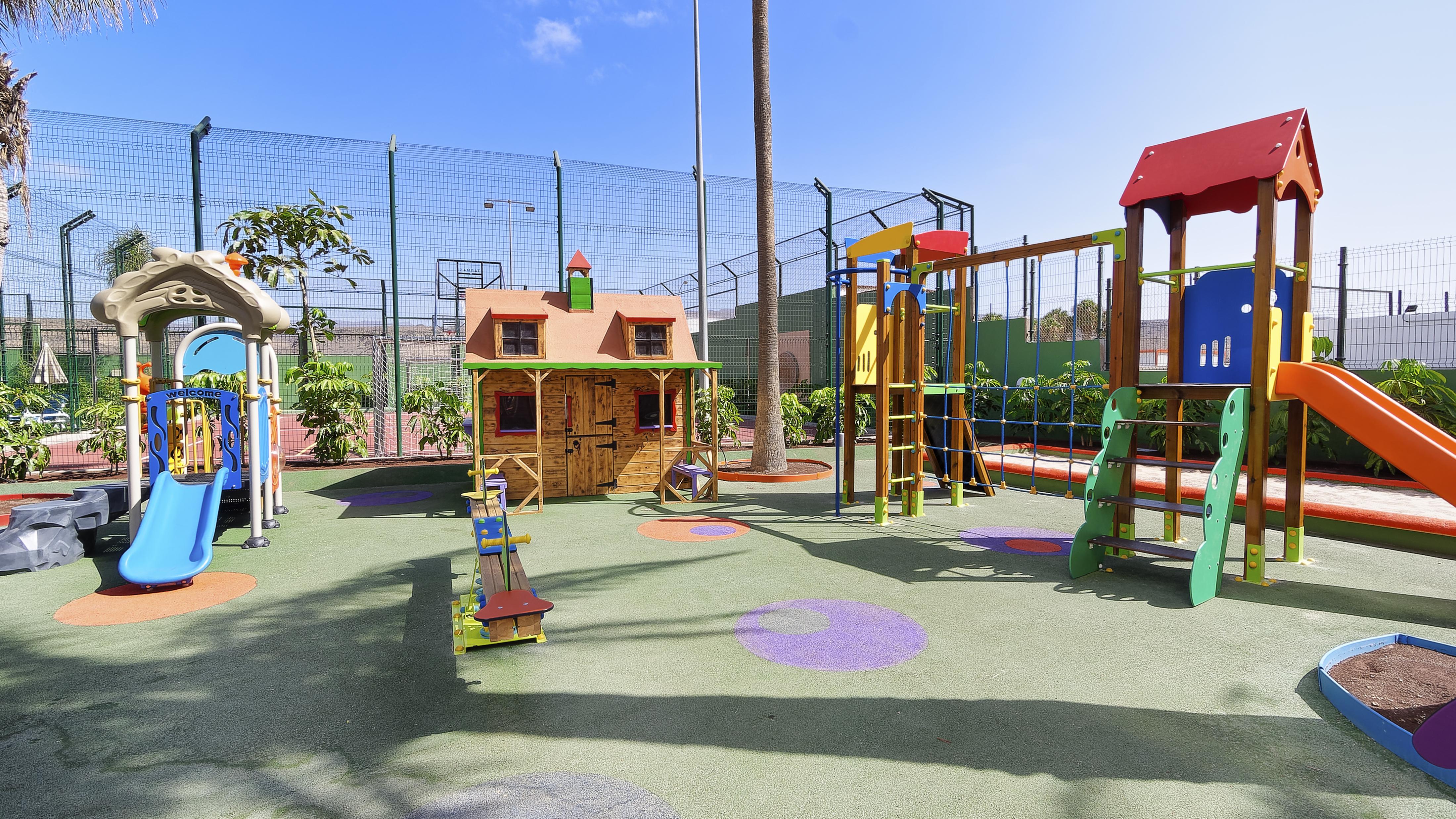 פלאייה דל אינגלז Bull Escorial & Spa מראה חיצוני תמונה