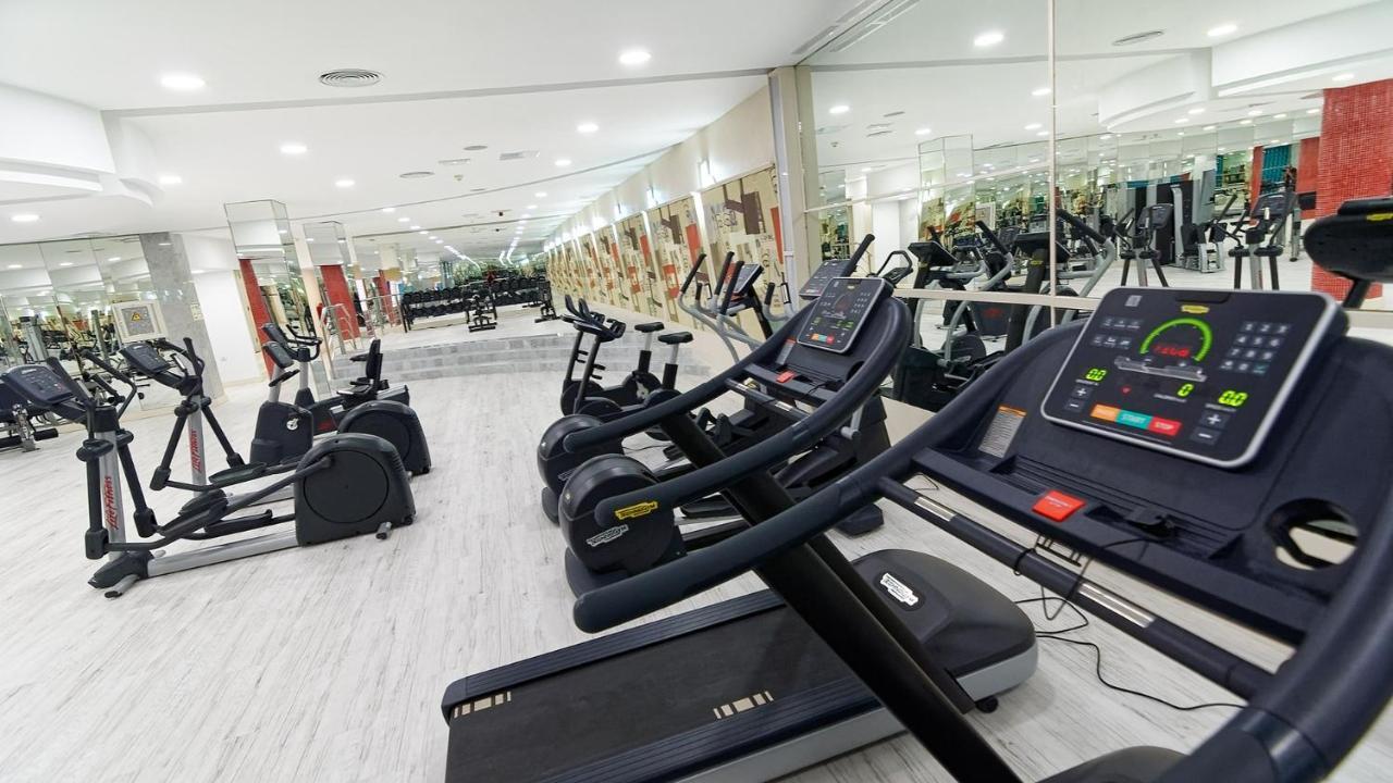 פלאייה דל אינגלז Bull Escorial & Spa מראה חיצוני תמונה
