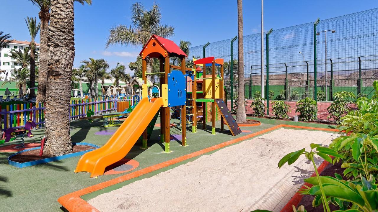 פלאייה דל אינגלז Bull Escorial & Spa מראה חיצוני תמונה